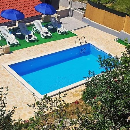 Holiday Home Dijamant Kučiće Екстериор снимка