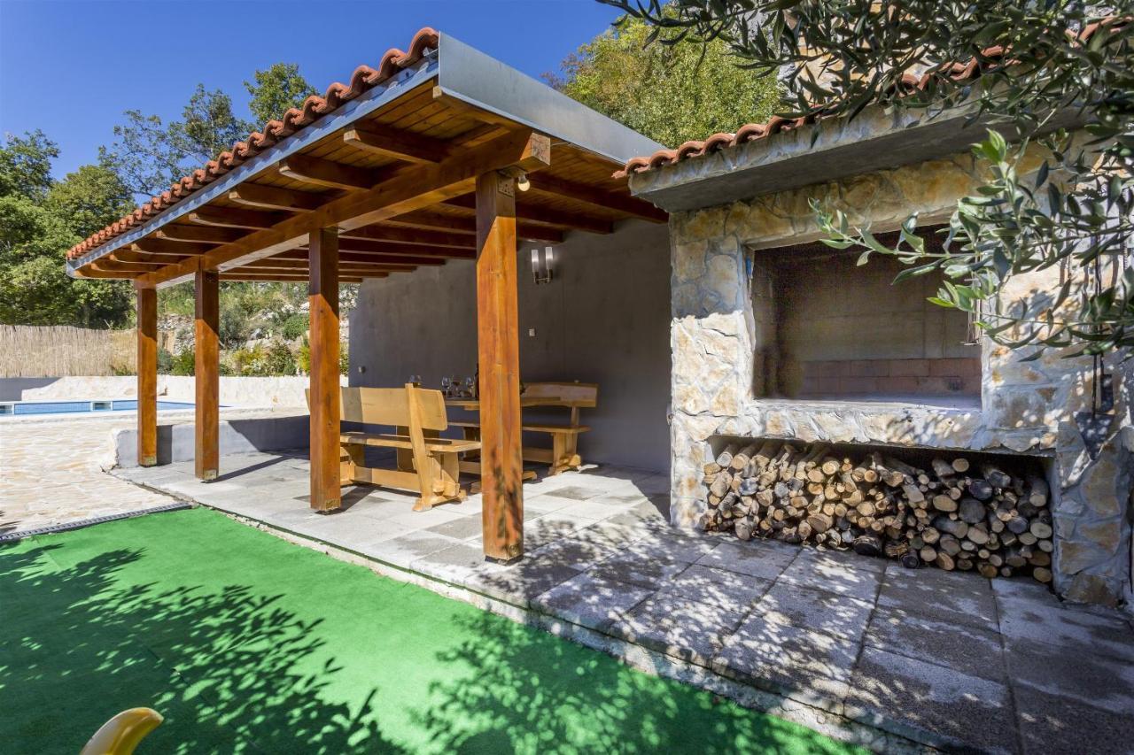 Holiday Home Dijamant Kučiće Екстериор снимка