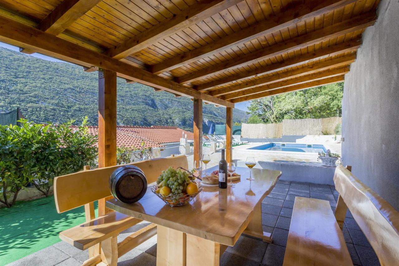Holiday Home Dijamant Kučiće Екстериор снимка