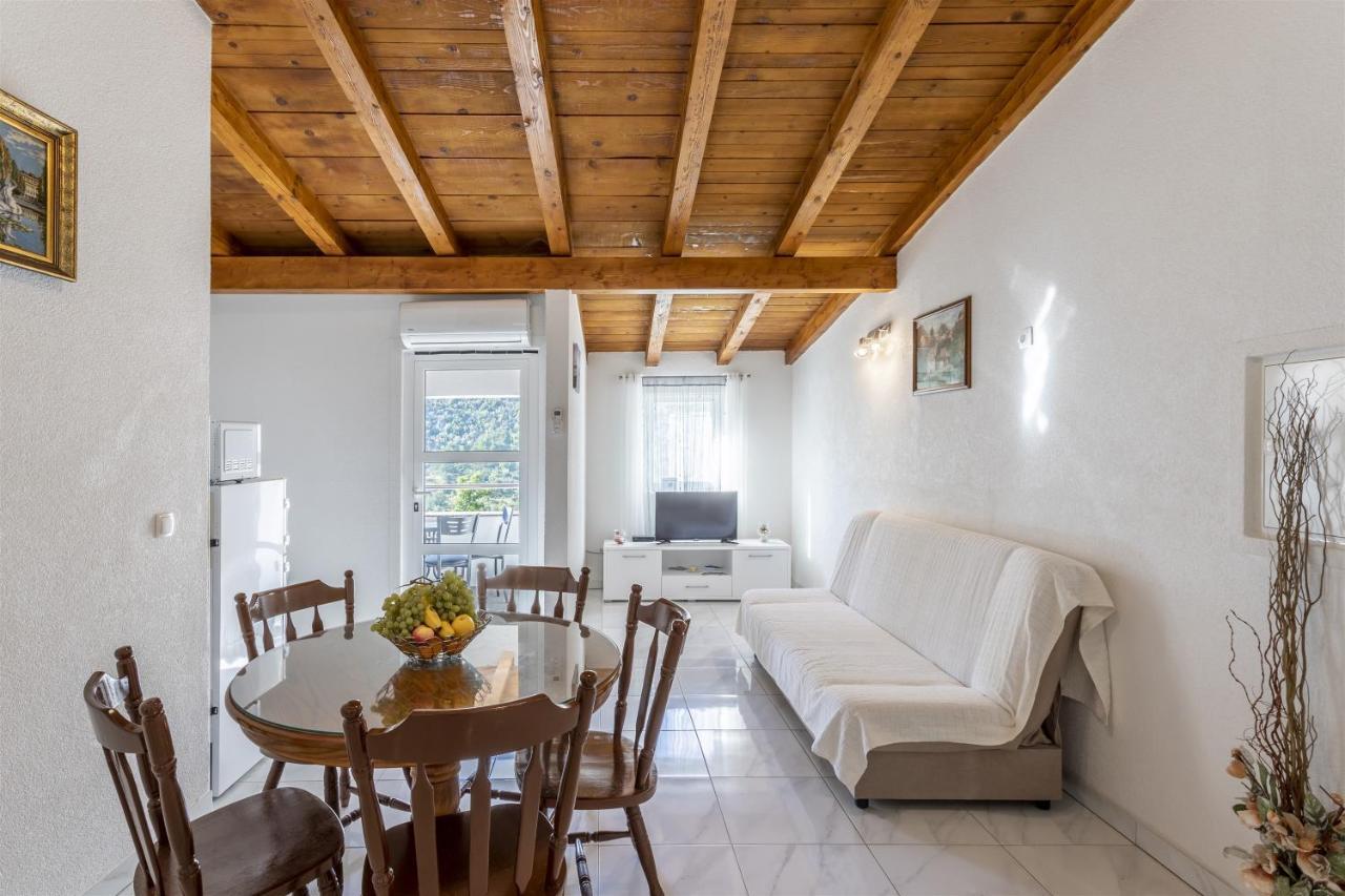 Holiday Home Dijamant Kučiće Екстериор снимка